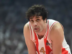 Teodosić povukao prvi potez, Zvezda ponudila ugovor sjajnom šuteru! Izvor: KK Crvena zvezda / Miloš Teodosić - Najbolji igrači Evrolige svih vremena
