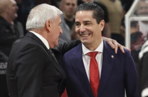 ŠTA ĆE REĆI DELIJE I GROBARI?! Sferopulos bi uzeo ove igrače Partizana, Obradović samo jednog Zvezde! JANIS SFEROPULOS KK CRVENA ZVEZDA KK PARTIZAN ŽELJKO OBRADOVIĆ EVROLIGA