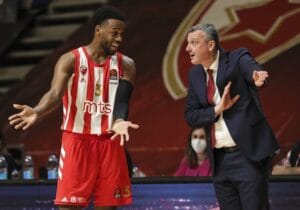 ZVEZDA-ARMANI_46-725x507