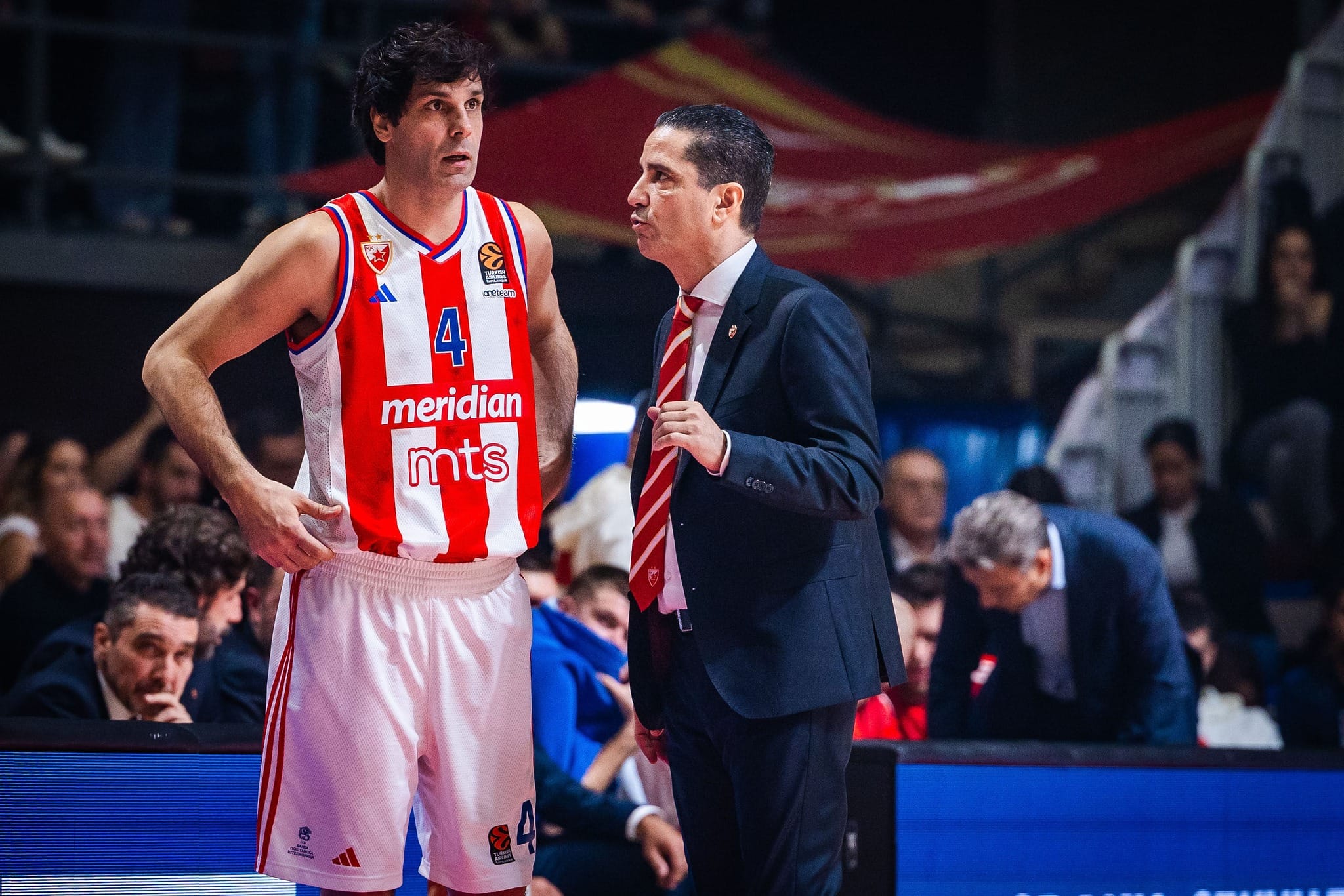KK CRVENA ZVEZDA MILOŠ TEODOSIĆ JANIS SFEROPULOS