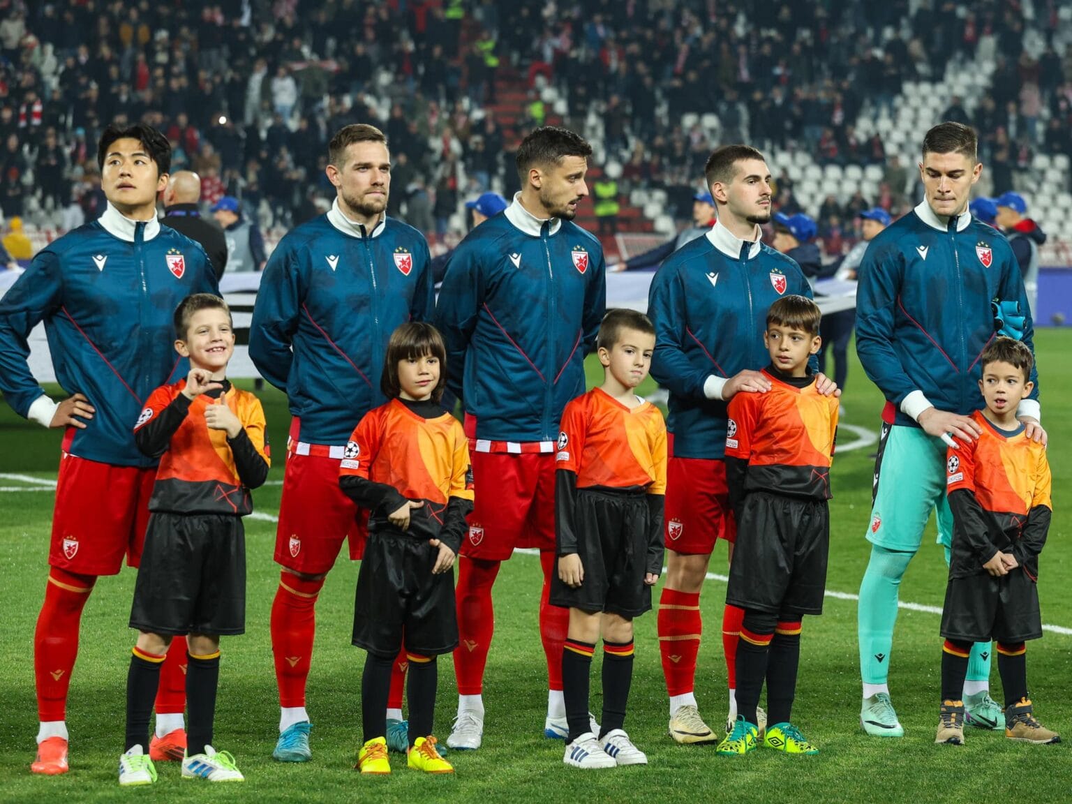FK CRVENA ZVEZDA LIGA ŠAMPIONA