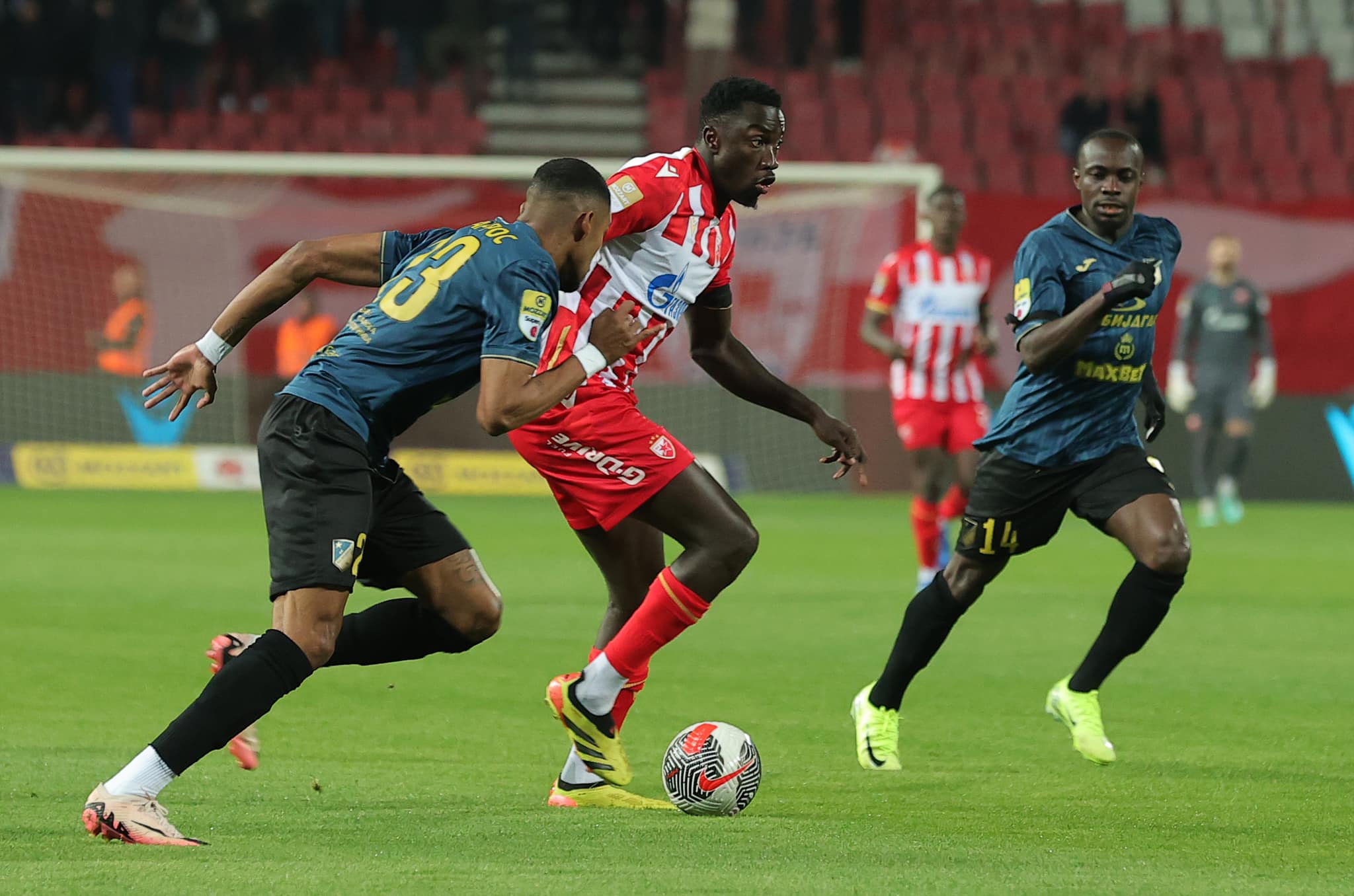 ŠOK! Sjajni golgeter odbio Crvenu Zvezdu!