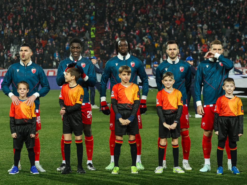 CRVENA ZVEZDA VS PSV LIGA ŠAMPIONA