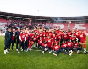 DELIJE NA NOGAMA! Crvena zvezda aktivira bombu, reprezentativac Srbije na izlaznim vratima?! FK CRVENA ZVEZDA