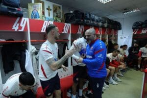 HAOS U ZVEZDI: Otac igrača žestoko udario po Dejanu Stankoviću i zapretio! DEJAN STANKOVIĆ CRVENA ZVEZDA JEGOR PRUCEV