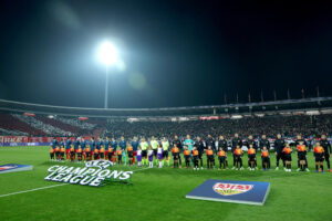 1543803_zvezdastuttgart7792_ls