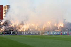 1747642867-delijama-zasmetalo-skandiranje-u-novom-pazaru-srbi-im-okrenuli-leda-pa-sta-su-rekli-pogresno