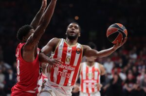 212012_olympiacos-zvezda-24315_f