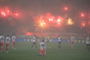 veciti-derbi-zvezda-partizan-uros-arsic-3