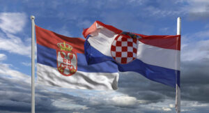 res_1595866816_srpska-zastava-i-hrvatska-pjesma-na-proslavi-titule