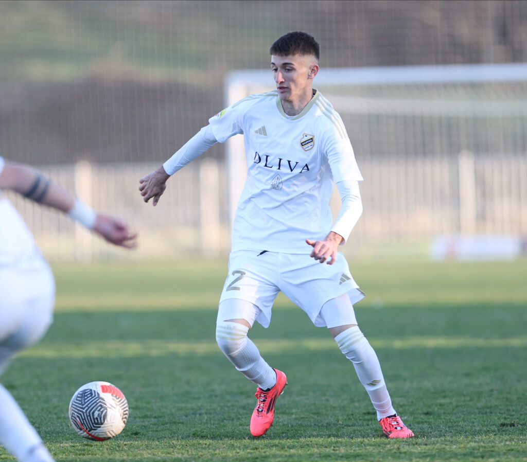 Izvor: FK Čukarički / FIlip Matijašević transfer Red Bul Salcburg