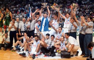 Dejan Bodiroga — legenda evropske košarke Izvor: KSS Dejan Bodiroga Zlato u Atini