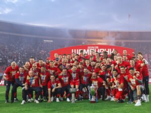 Ključni fudbaler Zvezde u životnoj opasnosti na Mundijalu?! Izvor: FK Crvena zvezda / Šampion Srbije sezona 2025/26 Crvena zvezda