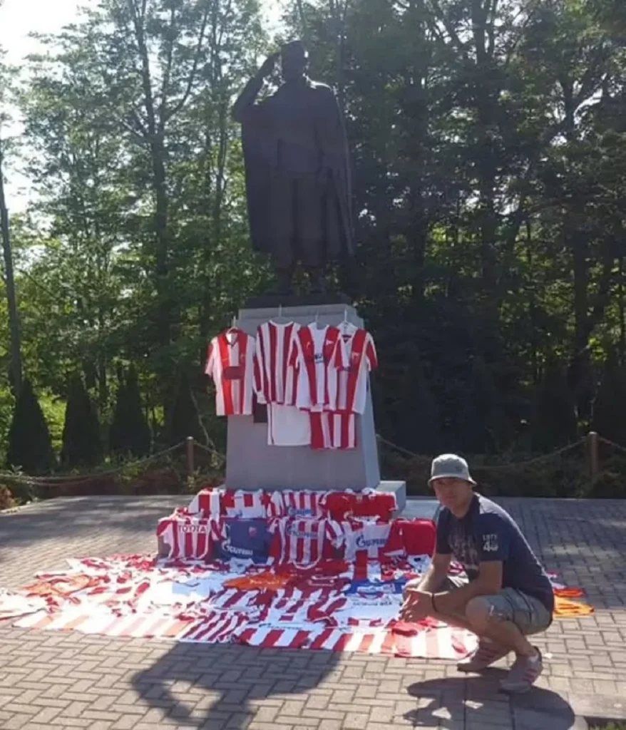 Navijači Zvezde / Izvor: Facebook/УСКОК