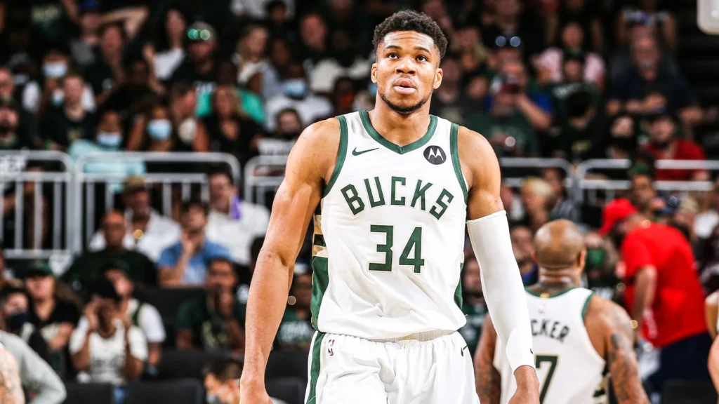 Izvor: NBA / Košarkaške pozicije: plejmejker, bek, krilo, krilni centar i centar
