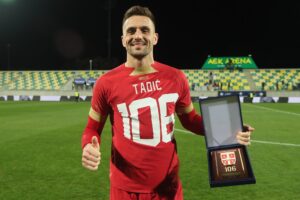 Dušan Tadić: Arhitekta moderne fudbalske inteligencije – Kompletan životopis i taktička analiza Izvor: FSS / Dušan Tadić
