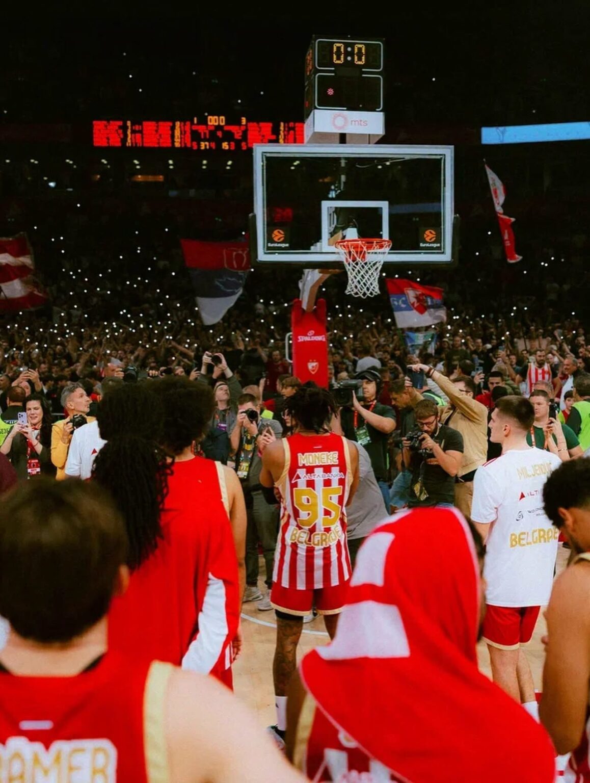 Delije napravili neviđeni skandal u Areni: Sledi žestoka kazna?